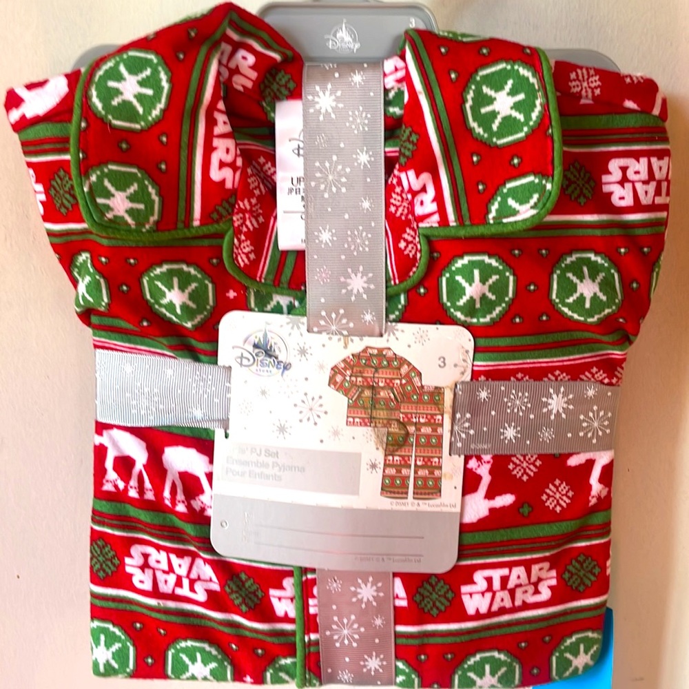 Star Wars Christmas Pajama Top NWT 3T! ❄️🎄with ATATs and X-Wings!